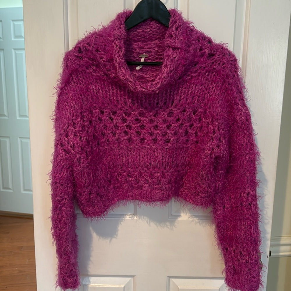 Free people magenta turtleneck sweater: small